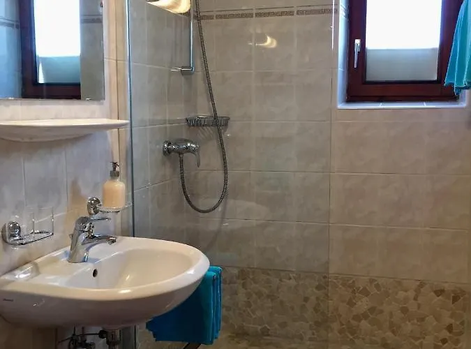 Haus Schonblick Appartement *